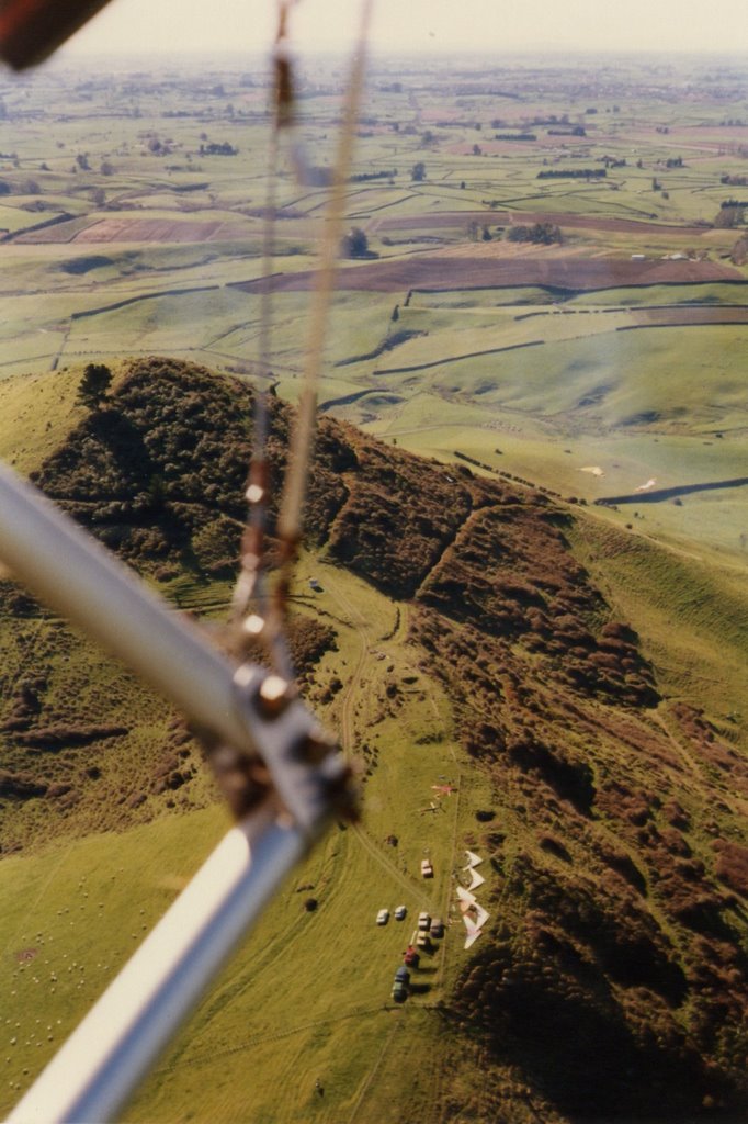 Te Kawa Hill - Hang gliding