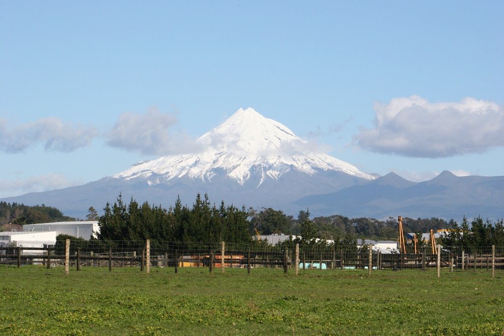 View of Mt Taranaki