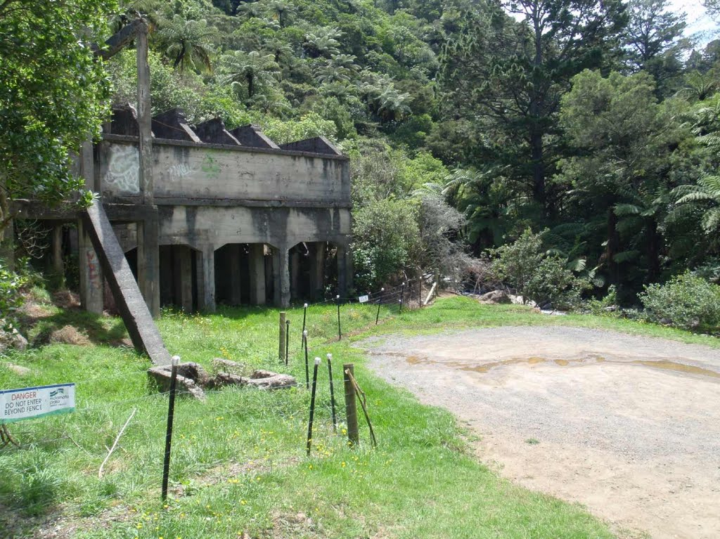 Waiorongomai carpark, Piako County Stone Crusher ruins