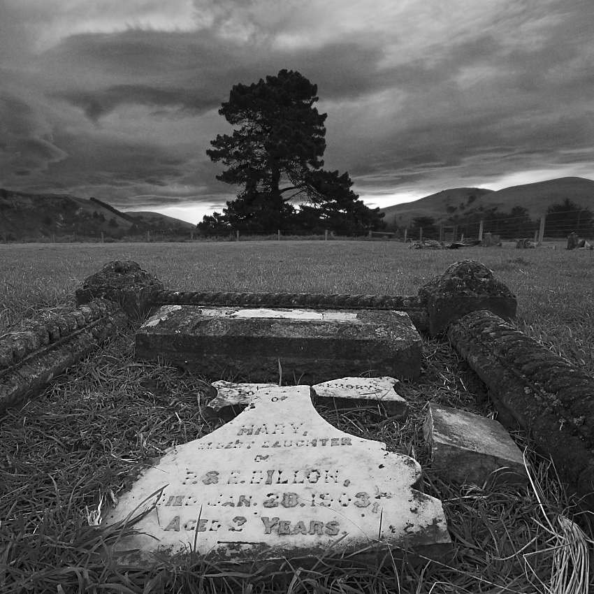 Tombstone at Jed Cemetary