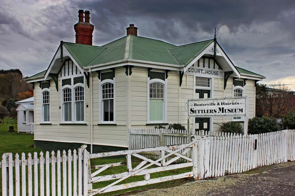 Hunterville Settlers Museum (Formerly Court House)